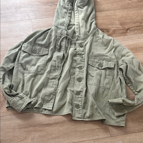 American Eagle Outfitters Jackets & Blazers - American eagle hooded jacket